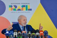 "Quero que Pacheco seja governador de Minas Gerais", diz Lula a jornalistas