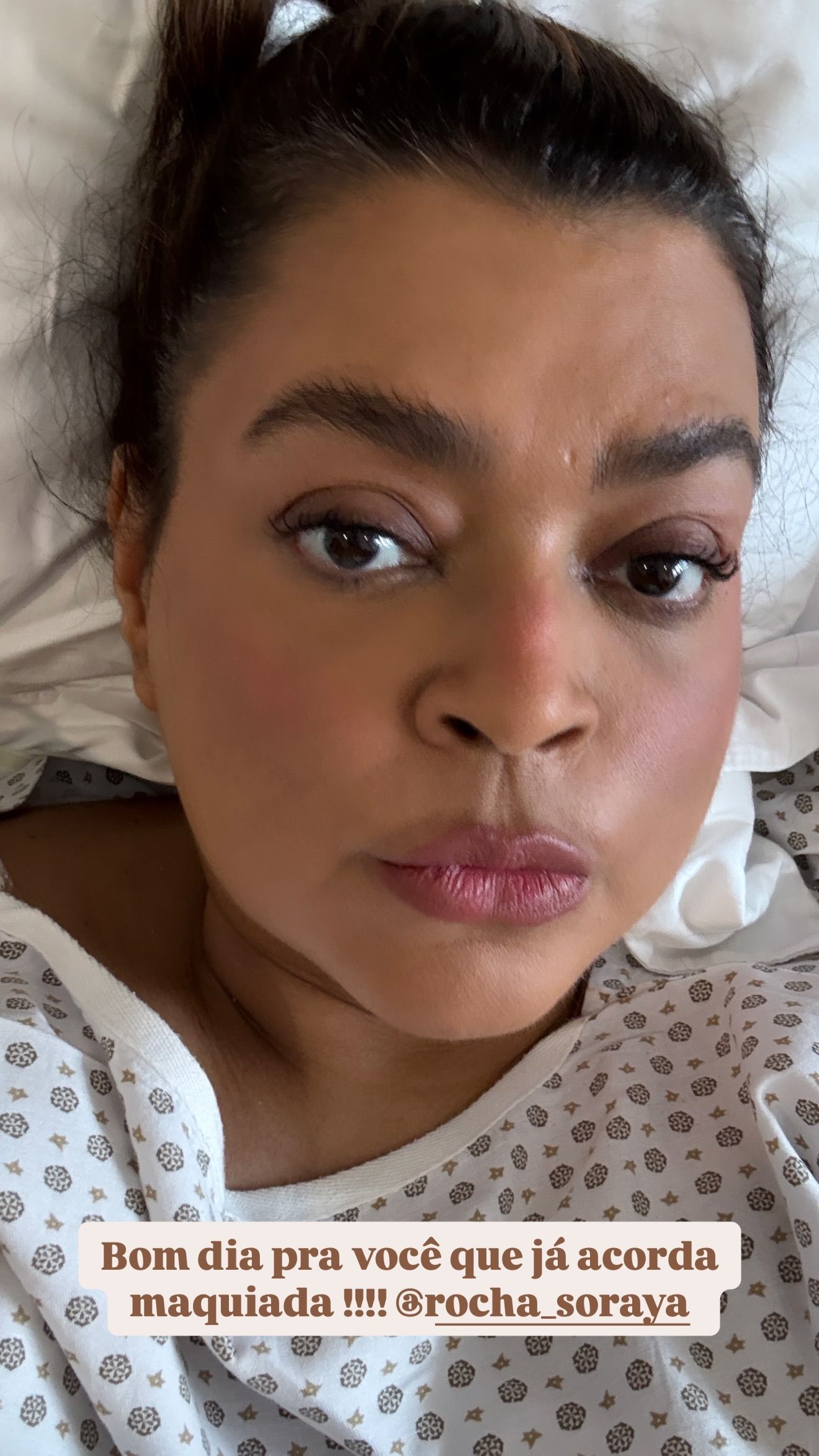 Cantora mostrou foto maquiada no hospital • Instagram/Preta Gil
