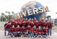 Durante folga, jogadores do São Paulo visitam parques da Universal
