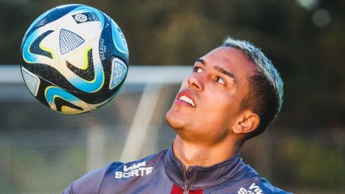 Equipe do São Paulo realiza último treino antes de disputar a FC Series