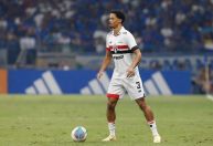 Lateral deixa o São Paulo e retornará a clube inglês; saiba detalhes