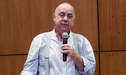 BH: Fuad está acordado e comunicativo, diz boletim