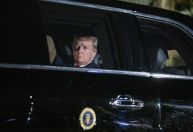 “A Besta”: Saiba como é a limousine que deve ser usada por Trump na posse