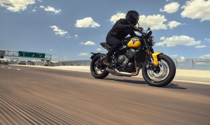 Triumph Trident 660 chega ao Brasil com mais equipamentos; conheça