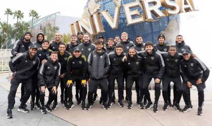 FC Series: Jogadores do Atlético-MG aproveitam folga em parque da Universal