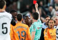 Vini Jr. é suspenso por dois jogos após expulsão contra o Valencia