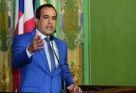 Na posse, Bruno Reis diz que prioridade será combate à pobreza em Salvador