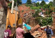 "Sistema não detectou previsão de chuva forte", diz prefeito de Ipatinga à CNN após deslizamentos