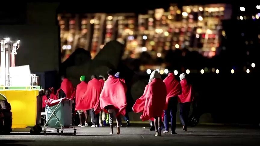 Mais de 400 imigrantes chegaram às Ilhas Canárias