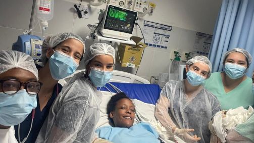 Ismalia Mirtes Souza Sena, de 35 anos, procurou a UPA com dores no corpo e descobriu que estava grávida