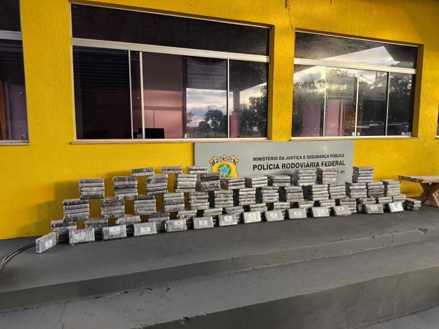 A ocorrência foi encaminhada à Polícia Civil em Guia Lopes da Laguna (MS) • Polícia Rodoviária Federal