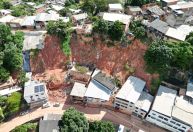 Tragédia em Ipatinga: imagens mostram casas que resistiram a deslizamento