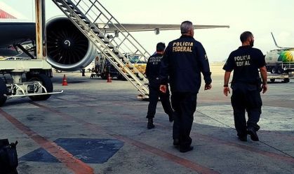 Prisão ocorreu após desembarque no Rio de Janeiro