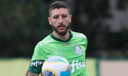 Encaminhado com o Santos, Zé Rafael durante treino do Palmeiras