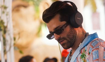 Alok e BaianaSystem lançam versão de "Miçanga", hit do grupo baiano