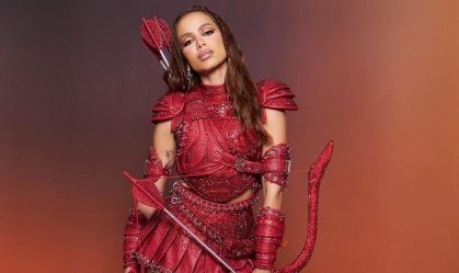 anitta arco e flecha