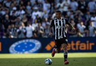 Atlético-MG: Guilherme Arana abre o jogo e comenta sondagem do Corinthians