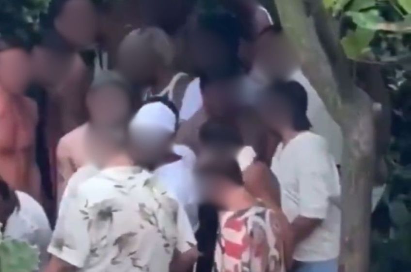 Cenas de sexo coletivo da Pedra do Arpoador, no Rio, viralizaram nas redes sociais e são investigadas pela polícia • Reprodução