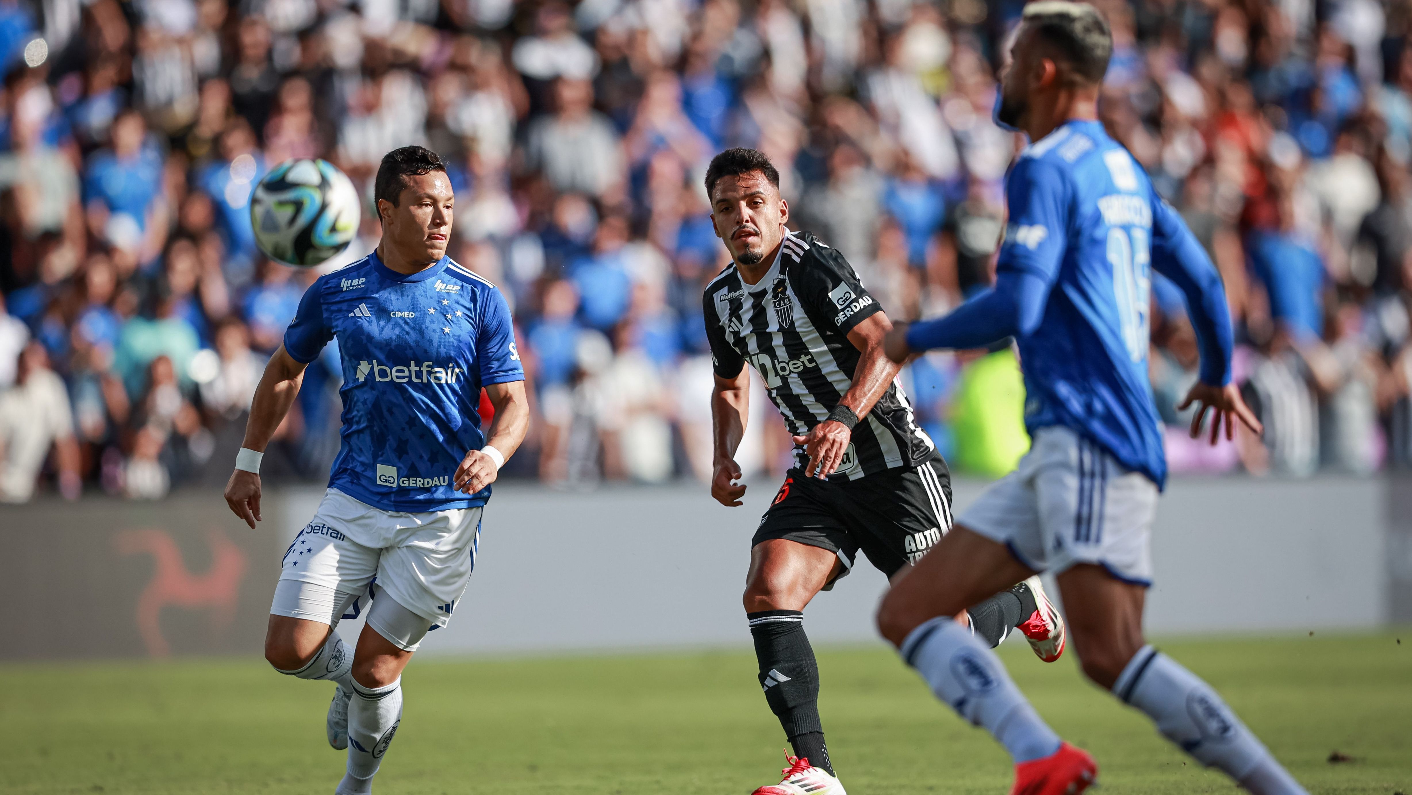 Lance de Atlético-MG x Cruzeiro pela FC Series