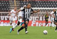 Com um a menos, Atlético-MG empata com Pouso Alegre e segue sem vencer