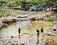 Natação ao ar livre no Vale Baekun em Pocheon, Coreia do Sul