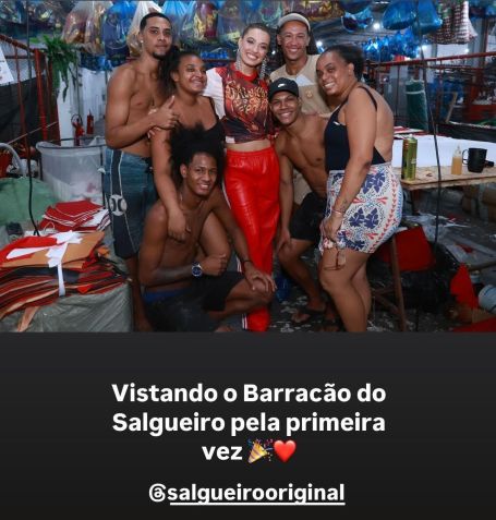 Ex-BBB Beatriz Reis é anunciada em desfile do Salgueiro • Instagram/Beatriz Reis