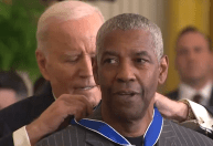 Biden concede maior honraria civil dos EUA a Hillary Clinton, Bono, Messi e mais