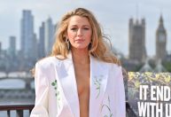 Diretor sai em defesa de Blake Lively: "Não sabem do que estão falando"