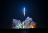 Blue Origin lança o foguete gigante New Glenn pela 1ª vez; veja vídeo