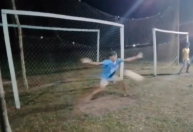 Adolescente morre ao ser atingido por bolada no peito no Amazonas