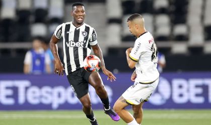 Patrick de Paula perdeu pênalti em derrota do Botafogo