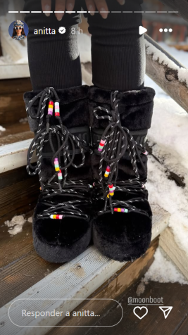 Anitta escolheu botas de quase R$ 4 mil para curtir dia de inverno na Suíça • Instagram/Anitta
