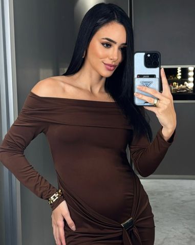 Bruna Biancardi exibe barriguinha de sua segunda gravidez em foto • Instagram/ Bruna Biancardi