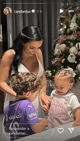 Carol Dantas mostrou foto do filho mais novo com Bruna Biancardi e Mavie • Instagram/Carol Dantas