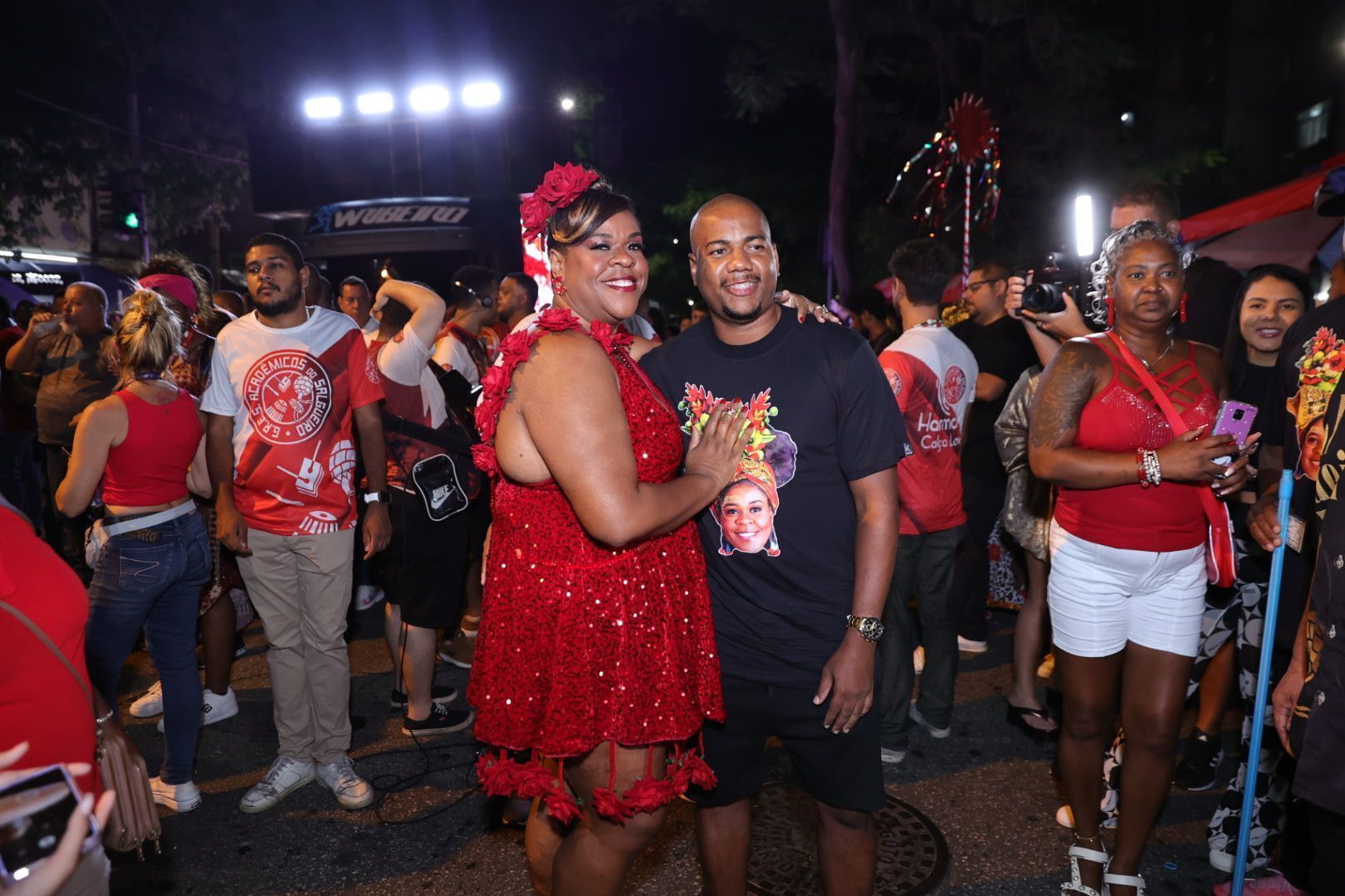 Cacau Protásio e Luan no ensaio do Salgueiro • Anderson Bordê / AgNews