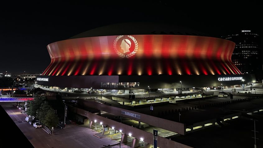Caesars Superdome, palco da final da NFL • Foto: Divulgação/ @CaesarsDome