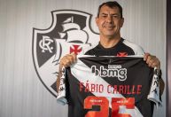 Fábio Carille visita o CT do Vasco pela primeira vez