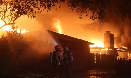 FBI alerta sobre golpes em Los Angeles em meio a incêndios florestais