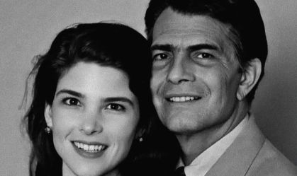 Cristiana Oliveira resgata fotos com Tarcísio Meira: "Lembram?"