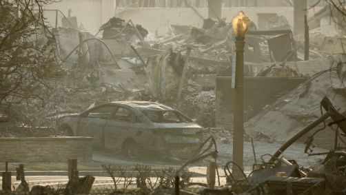 Área atingida por incêndios em Los Angeles.