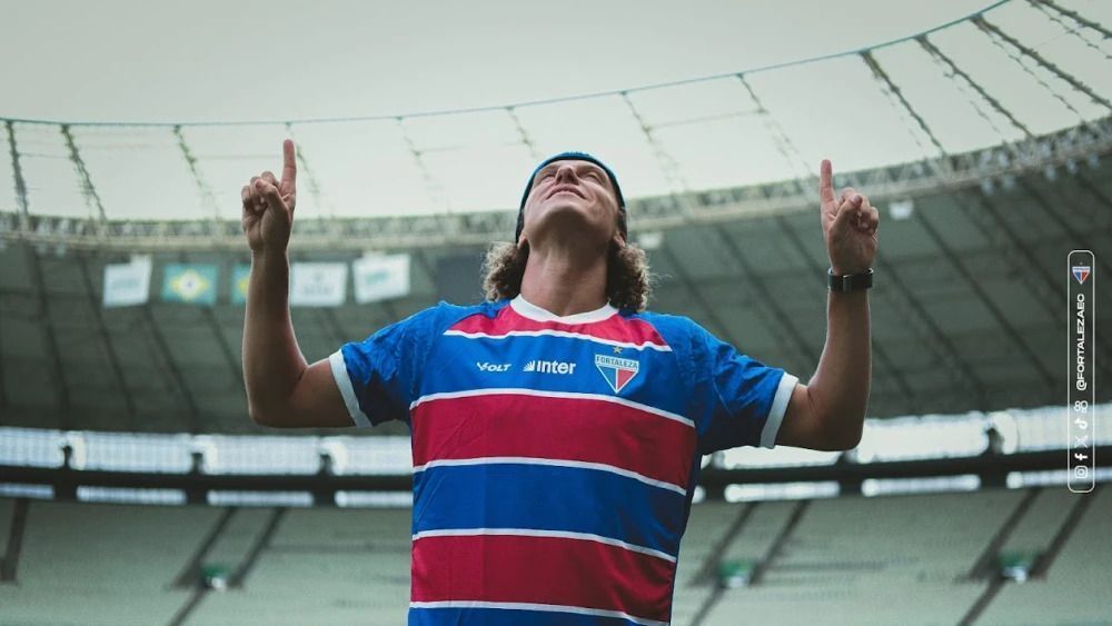 David Luiz em sua apresentação ao Fortaleza no Castelão
