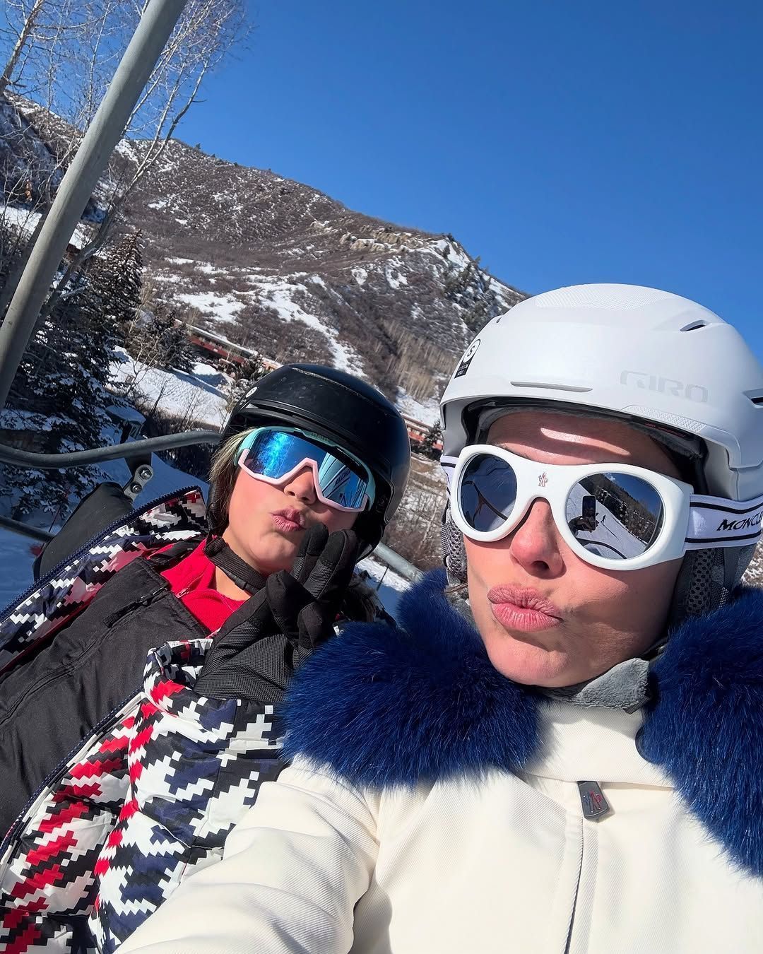 deborah secco esquia neve