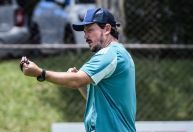 Cruzeiro: Diniz mudará time titular e prepara estreia contra o Betim