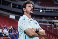 Diniz quebra silêncio sobre demissão no Cruzeiro