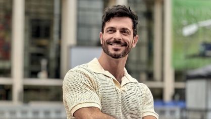 Ator brasileiro Douglas Tholedo integra o elenco de "Aida", da Metropolitan Opera House de Nova York