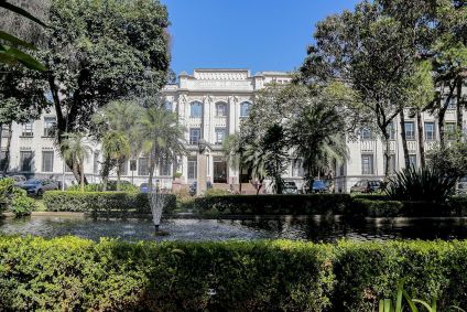 Fachada da Faculdade de Saúde Pública da USP
