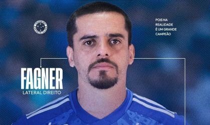 Cruzeiro anuncia contratação do lateral Fagner