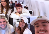 Anitta, Lexa e Pedro Sampaio viajam de férias para esquiar; veja fotos