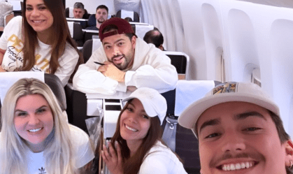 Anitta, Lexa e Pedro Sampaio viajam de férias para esquiar; veja fotos