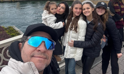 Daniel abre álbum de fotos de viagem com os filhos para Orlando; veja